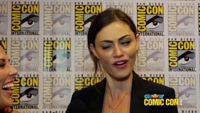Phoebe_Tonkin_Talks_Hayley___Klaus_Relationship_and_The_Originals__2013_Comic-Con_118.jpg