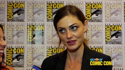 Phoebe_Tonkin_Talks_Hayley___Klaus_Relationship_and_The_Originals__2013_Comic-Con_122.jpg
