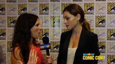 Phoebe_Tonkin_Talks_Hayley___Klaus_Relationship_and_The_Originals__2013_Comic-Con_157.jpg