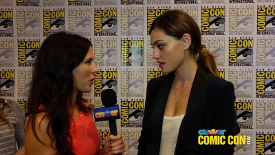 Phoebe_Tonkin_Talks_Hayley___Klaus_Relationship_and_The_Originals__2013_Comic-Con_160.jpg