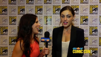 Phoebe_Tonkin_Talks_Hayley___Klaus_Relationship_and_The_Originals__2013_Comic-Con_233.jpg