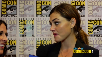 Phoebe_Tonkin_Talks_Hayley___Klaus_Relationship_and_The_Originals__2013_Comic-Con_255.jpg