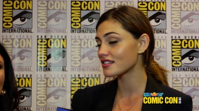Phoebe_Tonkin_Talks_Hayley___Klaus_Relationship_and_The_Originals__2013_Comic-Con_258.jpg