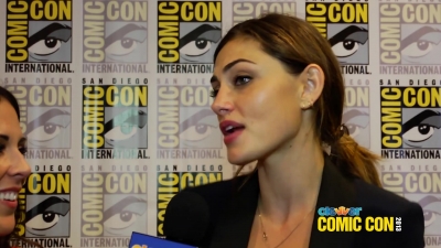 Phoebe_Tonkin_Talks_Hayley___Klaus_Relationship_and_The_Originals__2013_Comic-Con_260.jpg