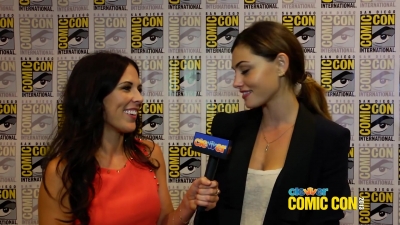 Phoebe_Tonkin_Talks_Hayley___Klaus_Relationship_and_The_Originals__2013_Comic-Con_268.jpg