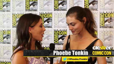 Phoebe_Tonkin__The_Originals__Teases_Hayley_s_Hybrid_Future_-_Comic-Con_2014_018.jpg