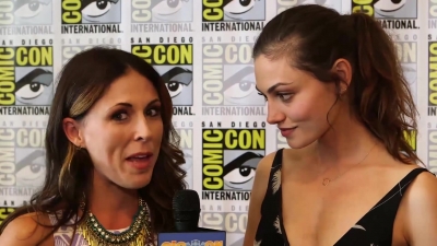 Phoebe_Tonkin__The_Originals__Teases_Hayley_s_Hybrid_Future_-_Comic-Con_2014_024.jpg
