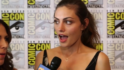 Phoebe_Tonkin__The_Originals__Teases_Hayley_s_Hybrid_Future_-_Comic-Con_2014_100.jpg