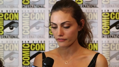 Phoebe_Tonkin__The_Originals__Teases_Hayley_s_Hybrid_Future_-_Comic-Con_2014_115.jpg