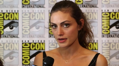 Phoebe_Tonkin__The_Originals__Teases_Hayley_s_Hybrid_Future_-_Comic-Con_2014_116.jpg