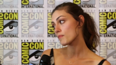 Phoebe_Tonkin__The_Originals__Teases_Hayley_s_Hybrid_Future_-_Comic-Con_2014_120.jpg