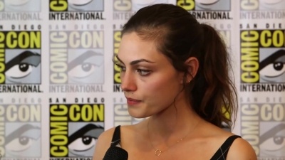 Phoebe_Tonkin__The_Originals__Teases_Hayley_s_Hybrid_Future_-_Comic-Con_2014_176.jpg