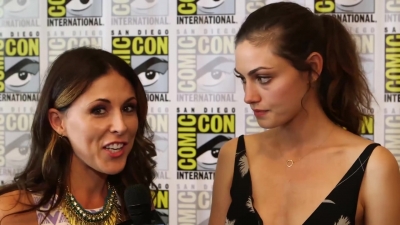 Phoebe_Tonkin__The_Originals__Teases_Hayley_s_Hybrid_Future_-_Comic-Con_2014_186.jpg