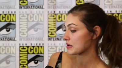 Phoebe_Tonkin__The_Originals__Teases_Hayley_s_Hybrid_Future_-_Comic-Con_2014_233.jpg