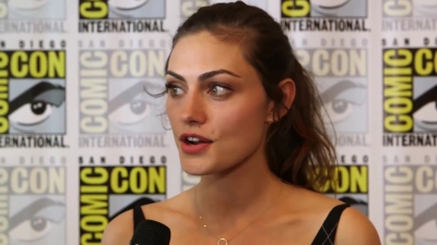 Phoebe_Tonkin__The_Originals__Teases_Hayley_s_Hybrid_Future_-_Comic-Con_2014_241.jpg