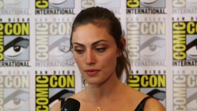 Phoebe_Tonkin__The_Originals__Teases_Hayley_s_Hybrid_Future_-_Comic-Con_2014_248.jpg