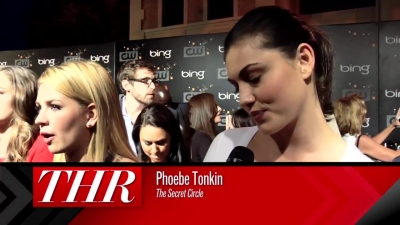 Phoebe_Tonkin__The_Secret_Circle__033.jpg
