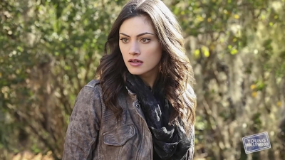 THE_ORIGINALS_Star_Phoebe_Tonkin_Plays__Werewolf_Or_Vampire_0178.jpg