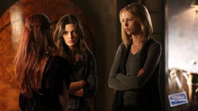 THE_ORIGINALS_Star_Phoebe_Tonkin_Plays__Werewolf_Or_Vampire_0203.jpg