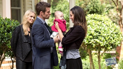THE_ORIGINALS_Star_Phoebe_Tonkin_Plays__Werewolf_Or_Vampire_0208.jpg