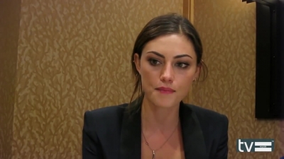 The_Originals_28CW29__Phoebe_Tonkin_Interview_480.jpg