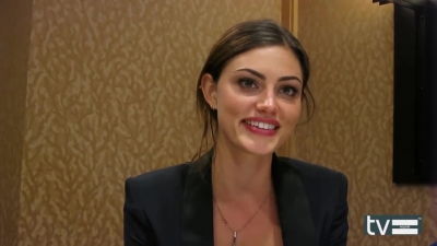 The_Originals_28CW29__Phoebe_Tonkin_Interview_490.jpg