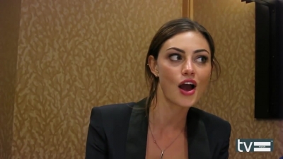 The_Originals_28CW29__Phoebe_Tonkin_Interview_524.jpg