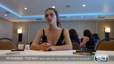 The_Originals__Interview_mit_Phoebe_Tonkin_28Hayley29_auf_der_Comic-Con_2014_047.jpg