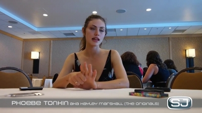 The_Originals__Interview_mit_Phoebe_Tonkin_28Hayley29_auf_der_Comic-Con_2014_055.jpg