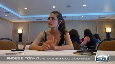 The_Originals__Interview_mit_Phoebe_Tonkin_28Hayley29_auf_der_Comic-Con_2014_062.jpg
