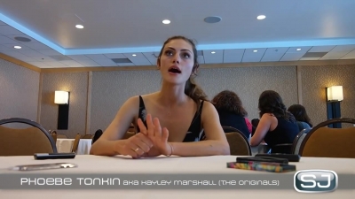 The_Originals__Interview_mit_Phoebe_Tonkin_28Hayley29_auf_der_Comic-Con_2014_064.jpg