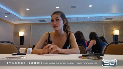 The_Originals__Interview_mit_Phoebe_Tonkin_28Hayley29_auf_der_Comic-Con_2014_074.jpg
