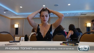 The_Originals__Interview_mit_Phoebe_Tonkin_28Hayley29_auf_der_Comic-Con_2014_116.jpg