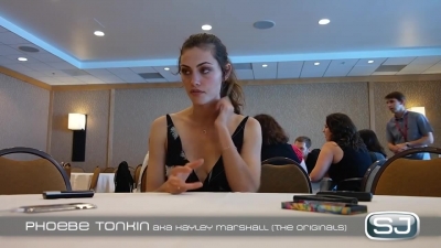 The_Originals__Interview_mit_Phoebe_Tonkin_28Hayley29_auf_der_Comic-Con_2014_126.jpg