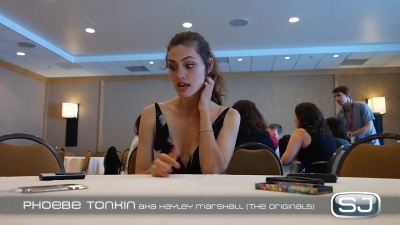 The_Originals__Interview_mit_Phoebe_Tonkin_28Hayley29_auf_der_Comic-Con_2014_127.jpg