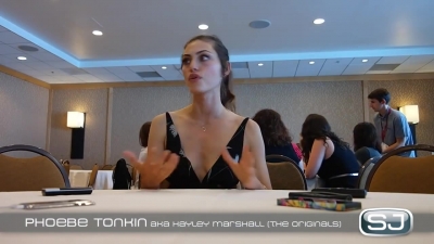 The_Originals__Interview_mit_Phoebe_Tonkin_28Hayley29_auf_der_Comic-Con_2014_130.jpg