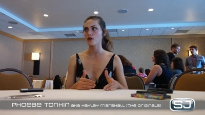 The_Originals__Interview_mit_Phoebe_Tonkin_28Hayley29_auf_der_Comic-Con_2014_136.jpg
