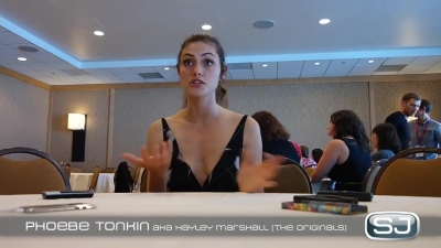 The_Originals__Interview_mit_Phoebe_Tonkin_28Hayley29_auf_der_Comic-Con_2014_137.jpg