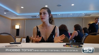 The_Originals__Interview_mit_Phoebe_Tonkin_28Hayley29_auf_der_Comic-Con_2014_138.jpg