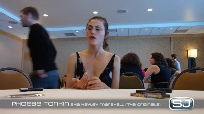 The_Originals__Interview_mit_Phoebe_Tonkin_28Hayley29_auf_der_Comic-Con_2014_145.jpg