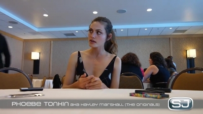 The_Originals__Interview_mit_Phoebe_Tonkin_28Hayley29_auf_der_Comic-Con_2014_146.jpg