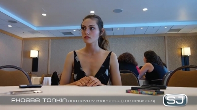 The_Originals__Interview_mit_Phoebe_Tonkin_28Hayley29_auf_der_Comic-Con_2014_161.jpg