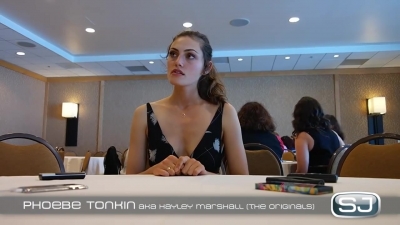 The_Originals__Interview_mit_Phoebe_Tonkin_28Hayley29_auf_der_Comic-Con_2014_183.jpg
