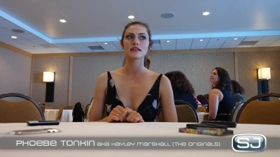 The_Originals__Interview_mit_Phoebe_Tonkin_28Hayley29_auf_der_Comic-Con_2014_190.jpg