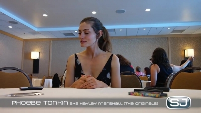 The_Originals__Interview_mit_Phoebe_Tonkin_28Hayley29_auf_der_Comic-Con_2014_210.jpg