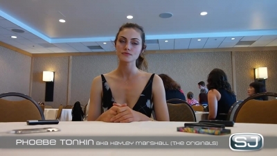 The_Originals__Interview_mit_Phoebe_Tonkin_28Hayley29_auf_der_Comic-Con_2014_213.jpg