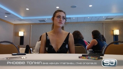 The_Originals__Interview_mit_Phoebe_Tonkin_28Hayley29_auf_der_Comic-Con_2014_252.jpg