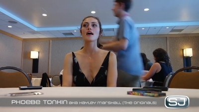 The_Originals__Interview_mit_Phoebe_Tonkin_28Hayley29_auf_der_Comic-Con_2014_281.jpg