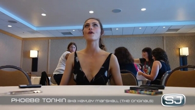 The_Originals__Interview_mit_Phoebe_Tonkin_28Hayley29_auf_der_Comic-Con_2014_289.jpg