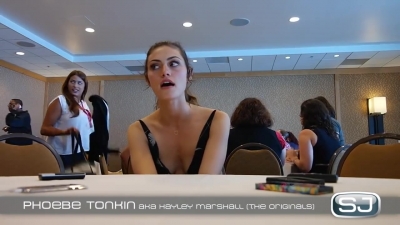 The_Originals__Interview_mit_Phoebe_Tonkin_28Hayley29_auf_der_Comic-Con_2014_309.jpg